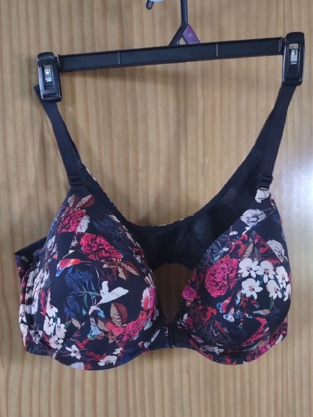 Torrid Curve 42DDD Floral Underwire Bra - Black with Pink Floral Print